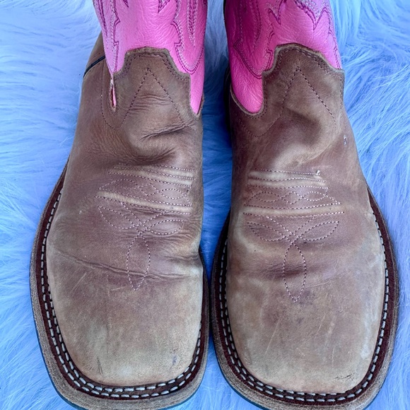 EUC OLD WESTERN GIRLS' WESTERN BOOTS - BROAD SQUARE TOE Size 2.0 D - Picture 3 of 6